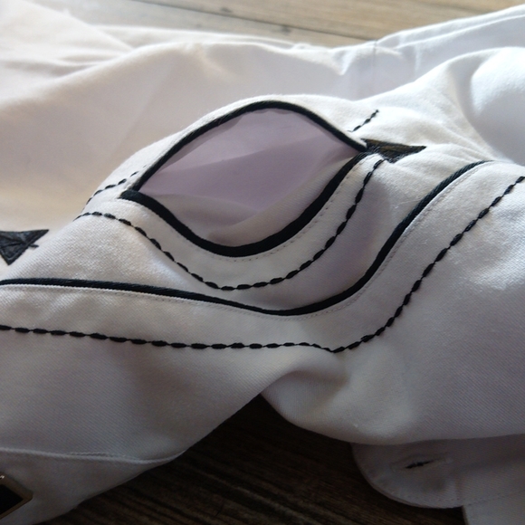 Western Rodeo Boho Embroidered Long Sleeve Button Down Front Blouse Top - Picture 10 of 11